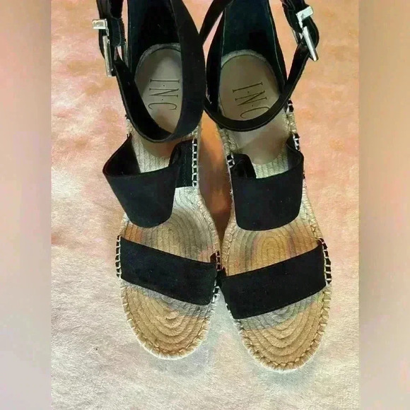 INC Black Wedges Women’s SZ 7 - Picture 2 of 10